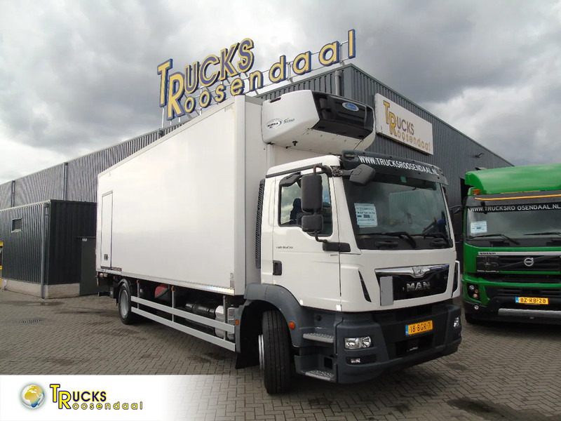 MAN TGM 18.250 + carrier supra 850 + euro 6 + lift + 19T - Refrigeraattori kuorma-auto: kuva MAN TGM 18.250 + carrier supra 850 + euro 6 + lift + 19T - Refrigeraattori kuorma-auto MAN TGM 18.250 + carrier supra 850 + euro 6 + lift + 19T - Refrigeraattori kuorma-auto: kuva MAN TGM 18.250 + carrier supra 850 + euro 6 + lift + 19T - Refrigeraattori kuorma-auto