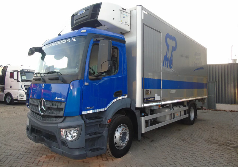 Mercedes-Benz Antos 1932 + EURO 6 + CARRIER + LIFT - Refrigeraattori kuorma-auto: kuva Mercedes-Benz Antos 1932 + EURO 6 + CARRIER + LIFT - Refrigeraattori kuorma-auto Mercedes-Benz Antos 1932 + EURO 6 + CARRIER + LIFT - Refrigeraattori kuorma-auto: kuva Mercedes-Benz Antos 1932 + EURO 6 + CARRIER + LIFT - Refrigeraattori kuorma-auto