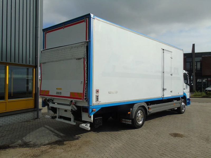 Mercedes-Benz Atego 1218 + euro 5 + lift - Umpikori kuorma-auto: kuva Mercedes-Benz Atego 1218 + euro 5 + lift - Umpikori kuorma-auto Mercedes-Benz Atego 1218 + euro 5 + lift - Umpikori kuorma-auto: kuva Mercedes-Benz Atego 1218 + euro 5 + lift - Umpikori kuorma-auto