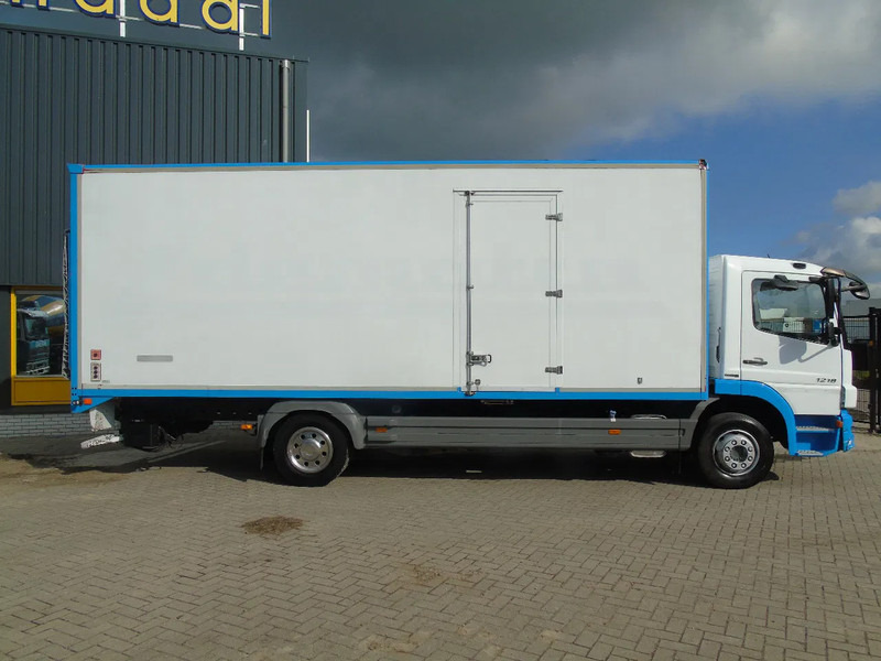 Mercedes-Benz Atego 1218 + euro 5 + lift - Umpikori kuorma-auto: kuva Mercedes-Benz Atego 1218 + euro 5 + lift - Umpikori kuorma-auto Mercedes-Benz Atego 1218 + euro 5 + lift - Umpikori kuorma-auto: kuva Mercedes-Benz Atego 1218 + euro 5 + lift - Umpikori kuorma-auto