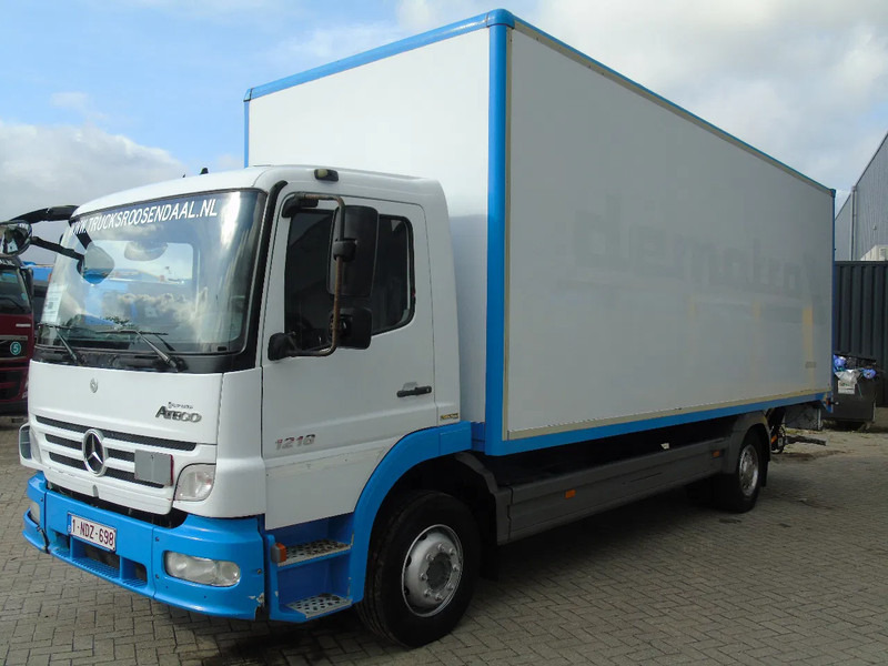 Mercedes-Benz Atego 1218 + euro 5 + lift - Umpikori kuorma-auto: kuva Mercedes-Benz Atego 1218 + euro 5 + lift - Umpikori kuorma-auto Mercedes-Benz Atego 1218 + euro 5 + lift - Umpikori kuorma-auto: kuva Mercedes-Benz Atego 1218 + euro 5 + lift - Umpikori kuorma-auto