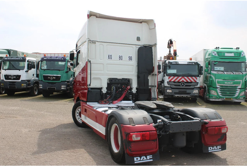 DAF XF 106.530 + euro 6 + spoiler + top truck (G314) - Vetopöytäauto: kuva DAF XF 106.530 + euro 6 + spoiler + top truck (G314) - Vetopöytäauto DAF XF 106.530 + euro 6 + spoiler + top truck (G314) - Vetopöytäauto: kuva DAF XF 106.530 + euro 6 + spoiler + top truck (G314) - Vetopöytäauto