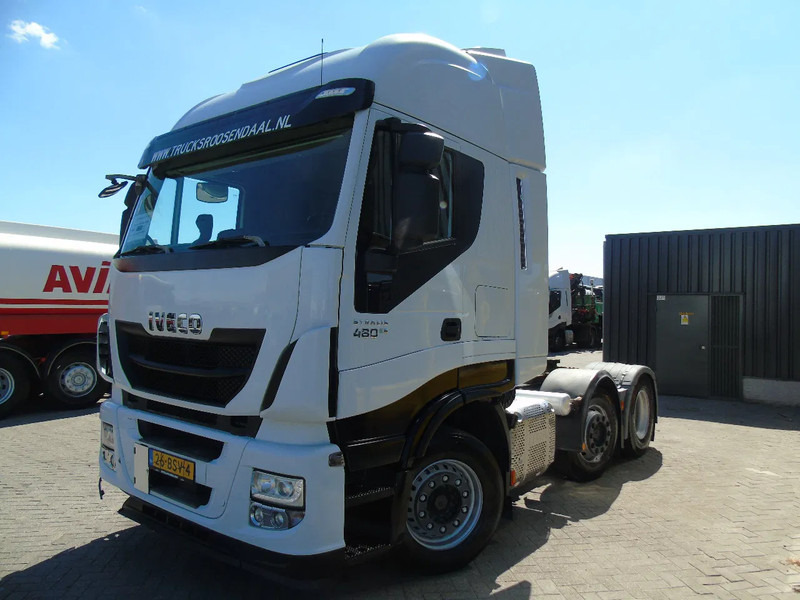 Iveco Stralis 480 + 6X2 + EURO 6 - Vetopöytäauto: kuva Iveco Stralis 480 + 6X2 + EURO 6 - Vetopöytäauto Iveco Stralis 480 + 6X2 + EURO 6 - Vetopöytäauto: kuva Iveco Stralis 480 + 6X2 + EURO 6 - Vetopöytäauto