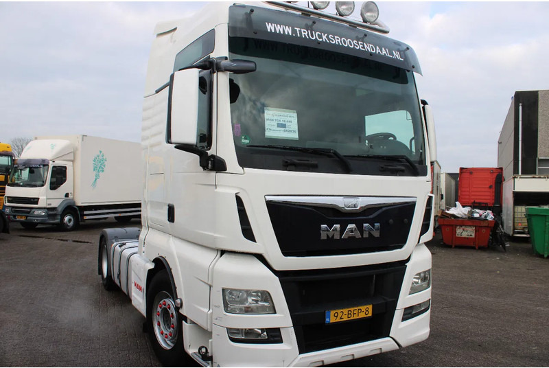 MAN TGX 18.440 + euro 6 + double tank + spoiler - Vetopöytäauto: kuva MAN TGX 18.440 + euro 6 + double tank + spoiler - Vetopöytäauto MAN TGX 18.440 + euro 6 + double tank + spoiler - Vetopöytäauto: kuva MAN TGX 18.440 + euro 6 + double tank + spoiler - Vetopöytäauto