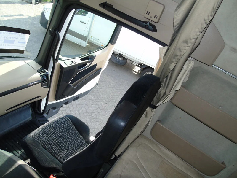 Vetopöytäauto Mercedes-Benz Actros 1842 + euro 5 + spoiler: kuva Vetopöytäauto Mercedes-Benz Actros 1842 + euro 5 + spoiler