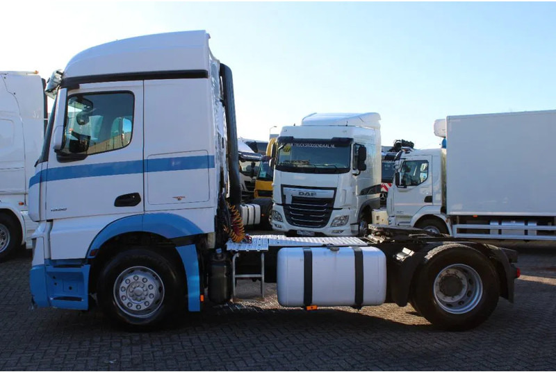 Mercedes-Benz Actros 1936 + EURO 6 - Vetopöytäauto: kuva Mercedes-Benz Actros 1936 + EURO 6 - Vetopöytäauto Mercedes-Benz Actros 1936 + EURO 6 - Vetopöytäauto: kuva Mercedes-Benz Actros 1936 + EURO 6 - Vetopöytäauto