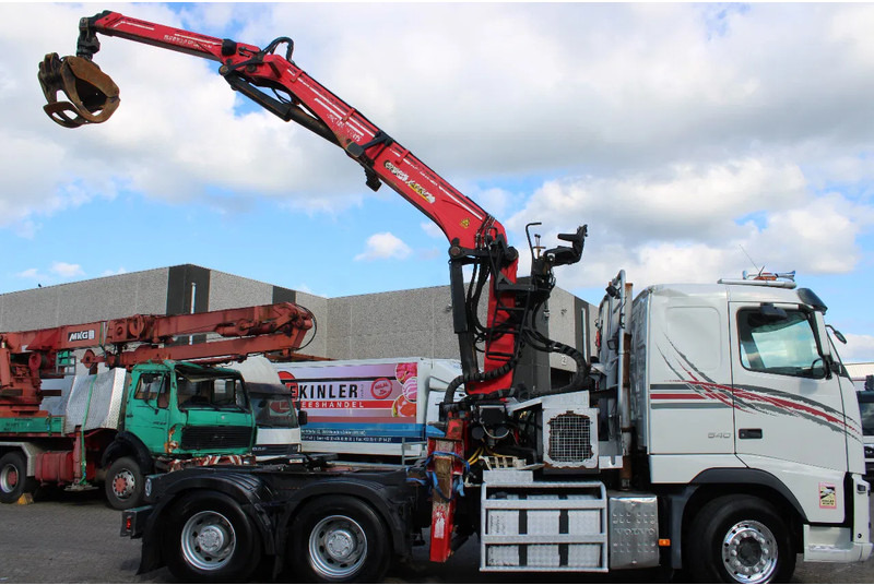 Volvo FH 16.540 + 6x4 EURO 5 + palfinger epsilon 30t/m + MANUAL - Vetopöytäauto: kuva Volvo FH 16.540 + 6x4 EURO 5 + palfinger epsilon 30t/m + MANUAL - Vetopöytäauto Volvo FH 16.540 + 6x4 EURO 5 + palfinger epsilon 30t/m + MANUAL - Vetopöytäauto: kuva Volvo FH 16.540 + 6x4 EURO 5 + palfinger epsilon 30t/m + MANUAL - Vetopöytäauto