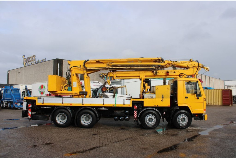 Volvo FL10 8X4 + GROMACH 34 mtr. + EURO 2 - Kaikki maastonosturi: kuva Volvo FL10 8X4 + GROMACH 34 mtr. + EURO 2 - Kaikki maastonosturi Volvo FL10 8X4 + GROMACH 34 mtr. + EURO 2 - Kaikki maastonosturi: kuva Volvo FL10 8X4 + GROMACH 34 mtr. + EURO 2 - Kaikki maastonosturi