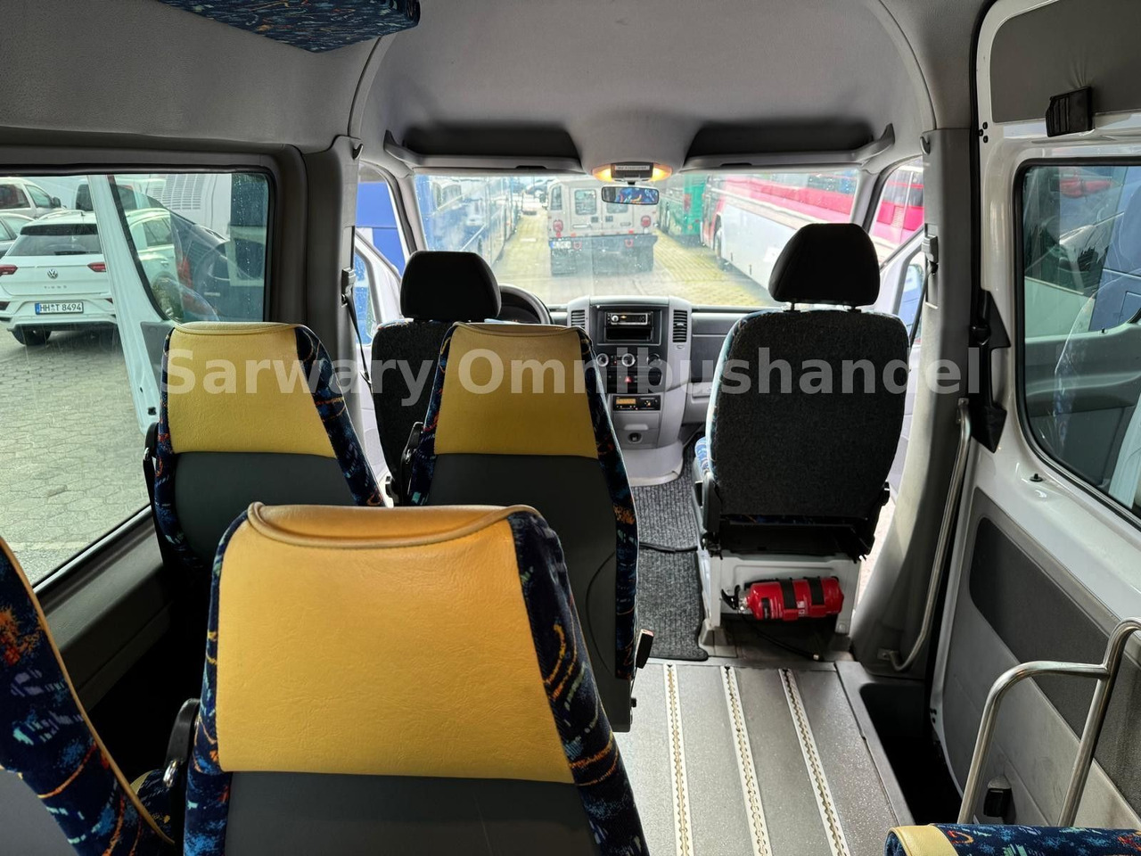 Minibussi, Pikkubussi Mercedes-Benz 516 CDI Sprinter*Euro 5* Klima*17 Sitze*Lift*519: kuva Minibussi, Pikkubussi Mercedes-Benz 516 CDI Sprinter*Euro 5* Klima*17 Sitze*Lift*519 Minibussi, Pikkubussi Mercedes-Benz 516 CDI Sprinter*Euro 5* Klima*17 Sitze*Lift*519: kuva Minibussi, Pikkubussi Mercedes-Benz 516 CDI Sprinter*Euro 5* Klima*17 Sitze*Lift*519
