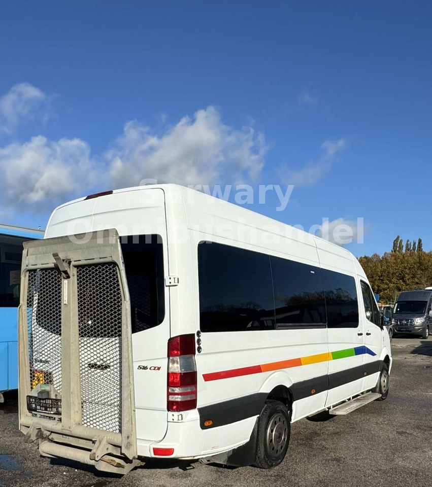 Mercedes-Benz 516 CDI Sprinter*Euro 5* Klima*17 Sitze*Lift*519 - Minibussi, Pikkubussi: kuva Mercedes-Benz 516 CDI Sprinter*Euro 5* Klima*17 Sitze*Lift*519 - Minibussi, Pikkubussi Mercedes-Benz 516 CDI Sprinter*Euro 5* Klima*17 Sitze*Lift*519 - Minibussi, Pikkubussi: kuva Mercedes-Benz 516 CDI Sprinter*Euro 5* Klima*17 Sitze*Lift*519 - Minibussi, Pikkubussi
