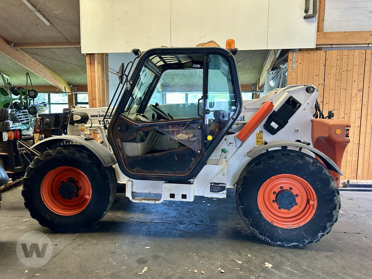 Bobcat T 35100 L - Kurottaja: kuva Bobcat T 35100 L - Kurottaja Bobcat T 35100 L - Kurottaja: kuva Bobcat T 35100 L - Kurottaja