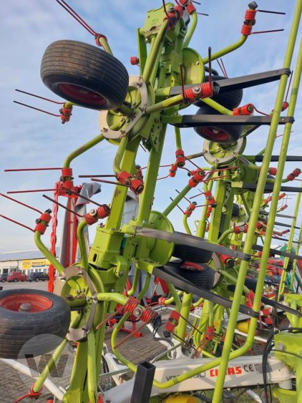 CLAAS Volto 1100 - Pöyhin: kuva CLAAS Volto 1100 - Pöyhin CLAAS Volto 1100 - Pöyhin: kuva CLAAS Volto 1100 - Pöyhin