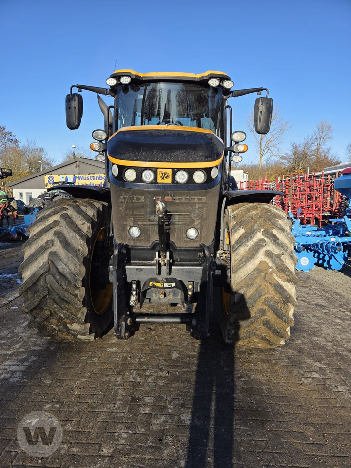 JCB FasTrac 8330 - Traktori: kuva JCB FasTrac 8330 - Traktori JCB FasTrac 8330 - Traktori: kuva JCB FasTrac 8330 - Traktori