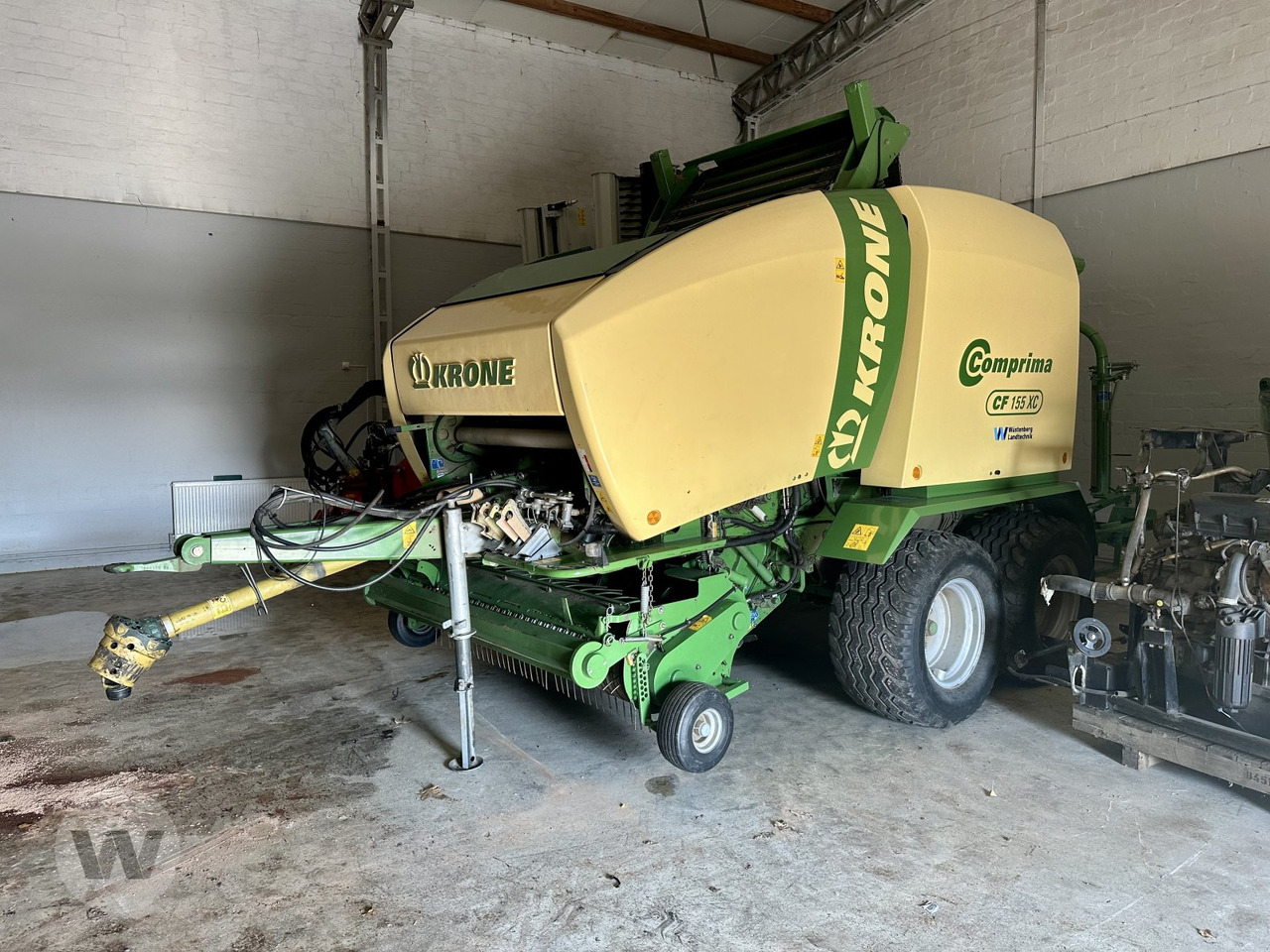 Krone Comprima CF 155 XC - Pyöröpaalain: kuva Krone Comprima CF 155 XC - Pyöröpaalain Krone Comprima CF 155 XC - Pyöröpaalain: kuva Krone Comprima CF 155 XC - Pyöröpaalain