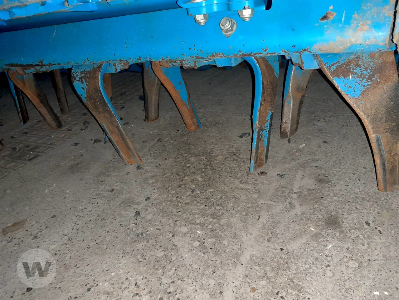 Lemken Zirkon 12/300 - Vaakatasojyrsin: kuva Lemken Zirkon 12/300 - Vaakatasojyrsin Lemken Zirkon 12/300 - Vaakatasojyrsin: kuva Lemken Zirkon 12/300 - Vaakatasojyrsin