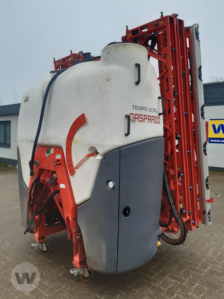 Maschio Tempo Ultra 2000 Liter - Nostolaitekiinnitteinen kasvinsuojeluruisku: kuva Maschio Tempo Ultra 2000 Liter - Nostolaitekiinnitteinen kasvinsuojeluruisku Maschio Tempo Ultra 2000 Liter - Nostolaitekiinnitteinen kasvinsuojeluruisku: kuva Maschio Tempo Ultra 2000 Liter - Nostolaitekiinnitteinen kasvinsuojeluruisku