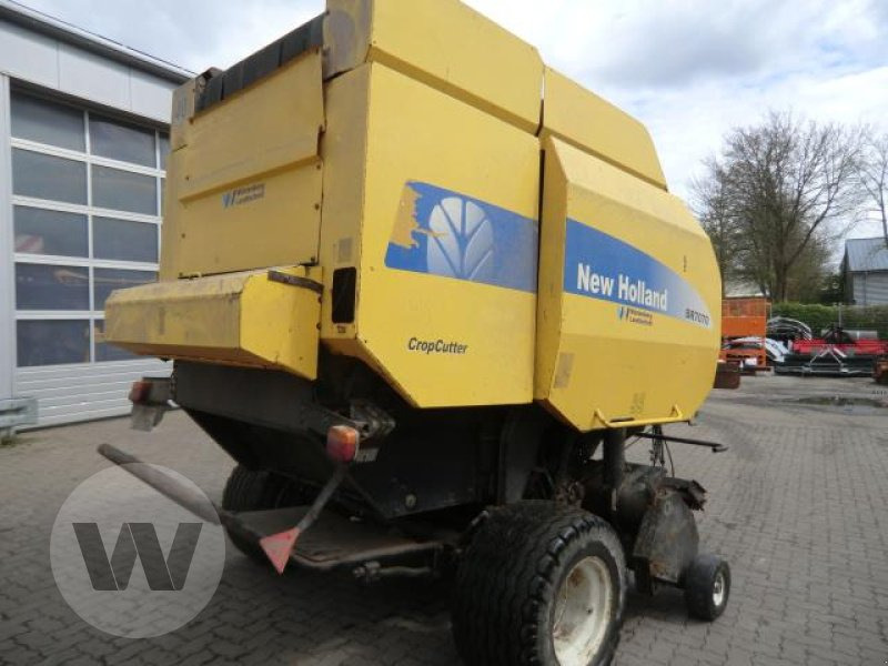 New Holland BR 7070 CC - Pyöröpaalain: kuva New Holland BR 7070 CC - Pyöröpaalain New Holland BR 7070 CC - Pyöröpaalain: kuva New Holland BR 7070 CC - Pyöröpaalain