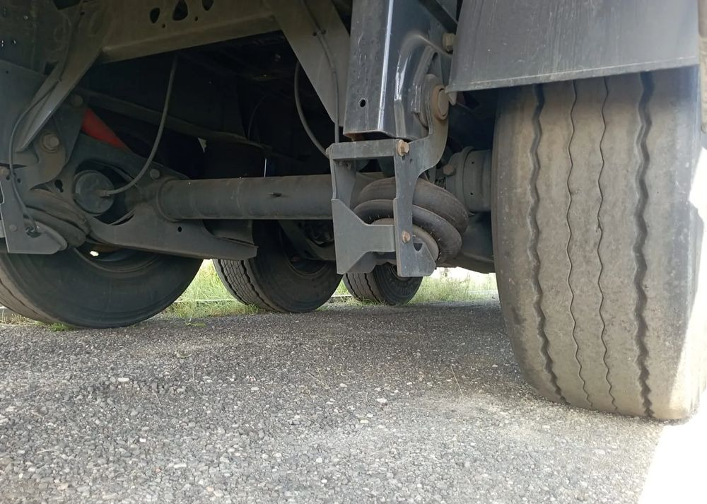 Reisch 3x Ruchoma podłoga 2 - 2022 , 1-2023 - Moving floor puoliperävaunu: kuva Reisch 3x Ruchoma podłoga 2 - 2022 , 1-2023 - Moving floor puoliperävaunu Reisch 3x Ruchoma podłoga 2 - 2022 , 1-2023 - Moving floor puoliperävaunu: kuva Reisch 3x Ruchoma podłoga 2 - 2022 , 1-2023 - Moving floor puoliperävaunu