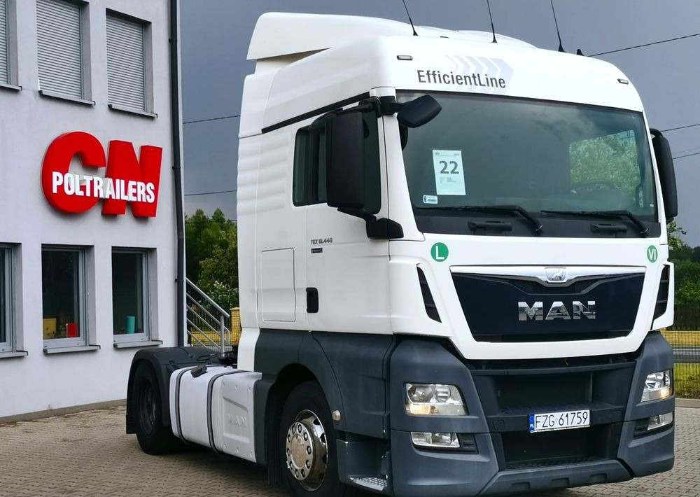 MAN Dostępne 3 szt. Standard i Mega TGX 18.440 - Vetopöytäauto: kuva MAN Dostępne 3 szt. Standard i Mega TGX 18.440 - Vetopöytäauto MAN Dostępne 3 szt. Standard i Mega TGX 18.440 - Vetopöytäauto: kuva MAN Dostępne 3 szt. Standard i Mega TGX 18.440 - Vetopöytäauto