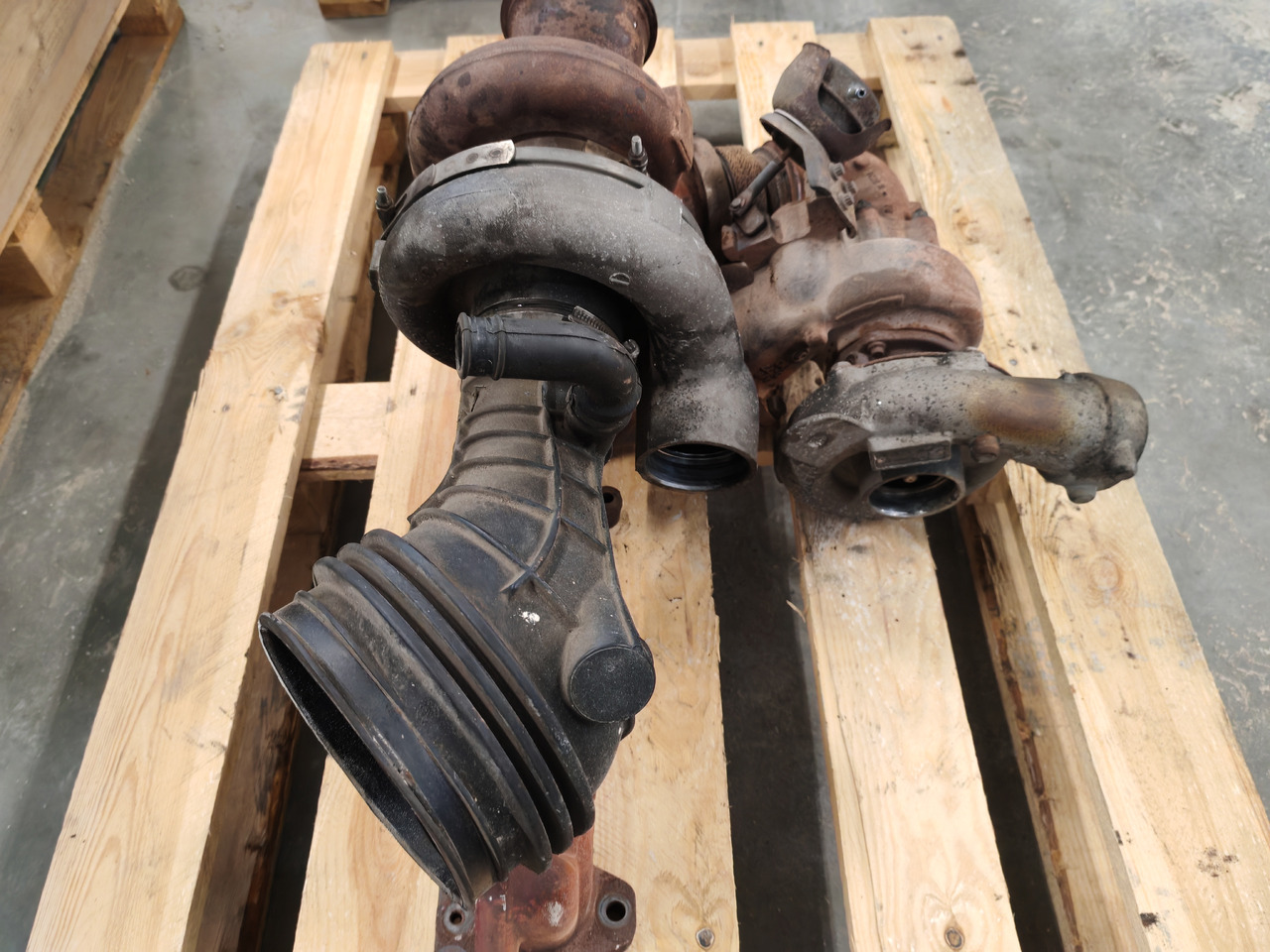 MAN TGS TGX EURO 6 / D2676LF / TURBOCHARGER DUAL SET/ 51091017292 - Turboahdin: kuva MAN TGS TGX EURO 6 / D2676LF / TURBOCHARGER DUAL SET/ 51091017292 - Turboahdin MAN TGS TGX EURO 6 / D2676LF / TURBOCHARGER DUAL SET/ 51091017292 - Turboahdin: kuva MAN TGS TGX EURO 6 / D2676LF / TURBOCHARGER DUAL SET/ 51091017292 - Turboahdin