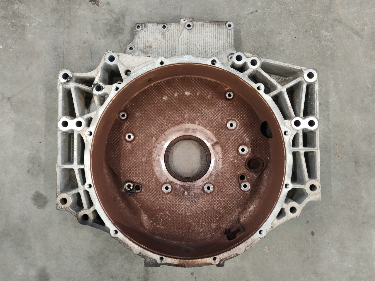 MAN TGS TGX EURO6 / D2676LF / FLYWHEEL HOUSING / 51014013297 - Vauhtipyörä: kuva MAN TGS TGX EURO6 / D2676LF / FLYWHEEL HOUSING / 51014013297 - Vauhtipyörä MAN TGS TGX EURO6 / D2676LF / FLYWHEEL HOUSING / 51014013297 - Vauhtipyörä: kuva MAN TGS TGX EURO6 / D2676LF / FLYWHEEL HOUSING / 51014013297 - Vauhtipyörä