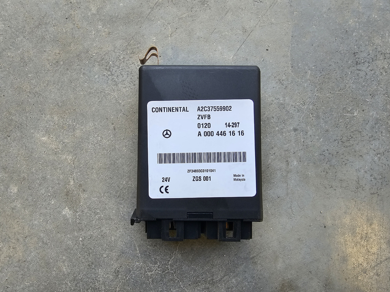 MERCEDES-BENZ ATEGO MP4 EURO 6 / CENTRAL LOCK ECU ZVFB / A0004461616 - Ohjainyksikkö: kuva MERCEDES-BENZ ATEGO MP4 EURO 6 / CENTRAL LOCK ECU ZVFB / A0004461616 - Ohjainyksikkö MERCEDES-BENZ ATEGO MP4 EURO 6 / CENTRAL LOCK ECU ZVFB / A0004461616 - Ohjainyksikkö: kuva MERCEDES-BENZ ATEGO MP4 EURO 6 / CENTRAL LOCK ECU ZVFB / A0004461616 - Ohjainyksikkö