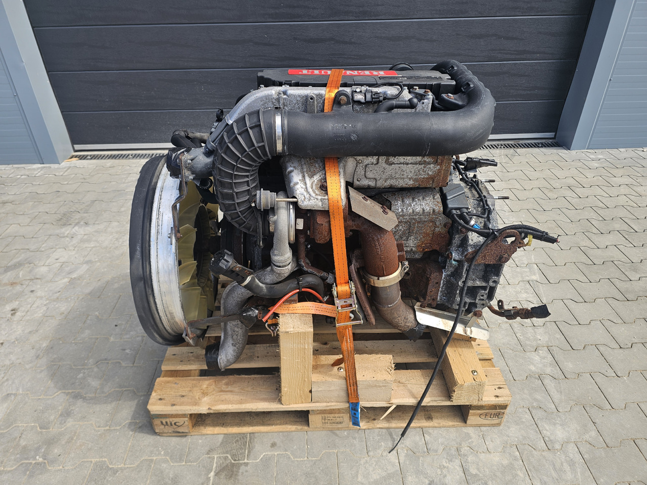 RENAULT ENGINE DXI5 / 158KW 215KM / EURO4 EURO5 / COMPLETE ENGINE / WORLDLINE DELIVERY - Moottori: kuva RENAULT ENGINE DXI5 / 158KW 215KM / EURO4 EURO5 / COMPLETE ENGINE / WORLDLINE DELIVERY - Moottori RENAULT ENGINE DXI5 / 158KW 215KM / EURO4 EURO5 / COMPLETE ENGINE / WORLDLINE DELIVERY - Moottori: kuva RENAULT ENGINE DXI5 / 158KW 215KM / EURO4 EURO5 / COMPLETE ENGINE / WORLDLINE DELIVERY - Moottori