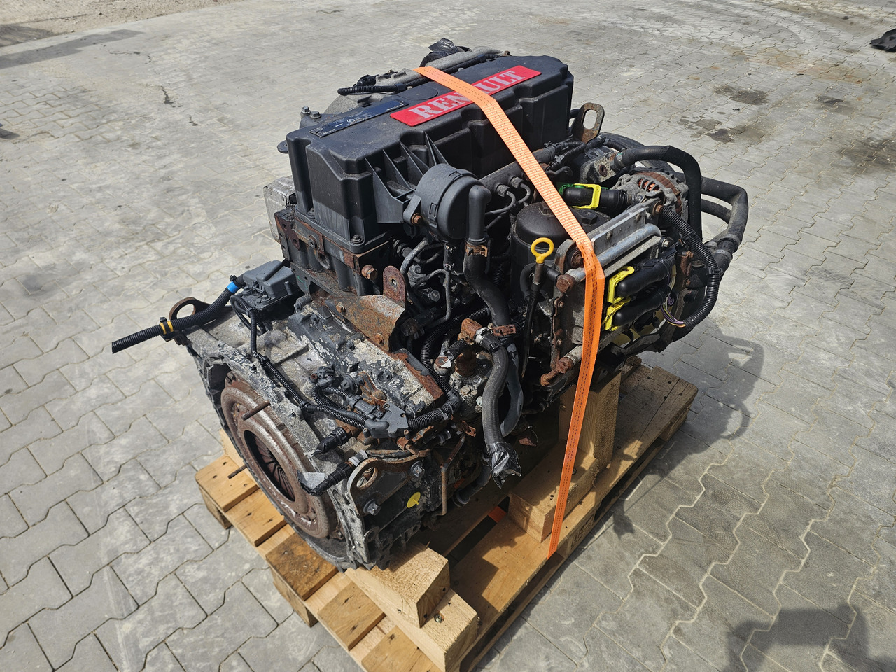 RENAULT ENGINE DXI5 / 161KW 215KM EUV EEV / EURO5 / COMPLETE ENGINE / WORLDLINE DELIVERY - Moottori: kuva RENAULT ENGINE DXI5 / 161KW 215KM EUV EEV / EURO5 / COMPLETE ENGINE / WORLDLINE DELIVERY - Moottori RENAULT ENGINE DXI5 / 161KW 215KM EUV EEV / EURO5 / COMPLETE ENGINE / WORLDLINE DELIVERY - Moottori: kuva RENAULT ENGINE DXI5 / 161KW 215KM EUV EEV / EURO5 / COMPLETE ENGINE / WORLDLINE DELIVERY - Moottori