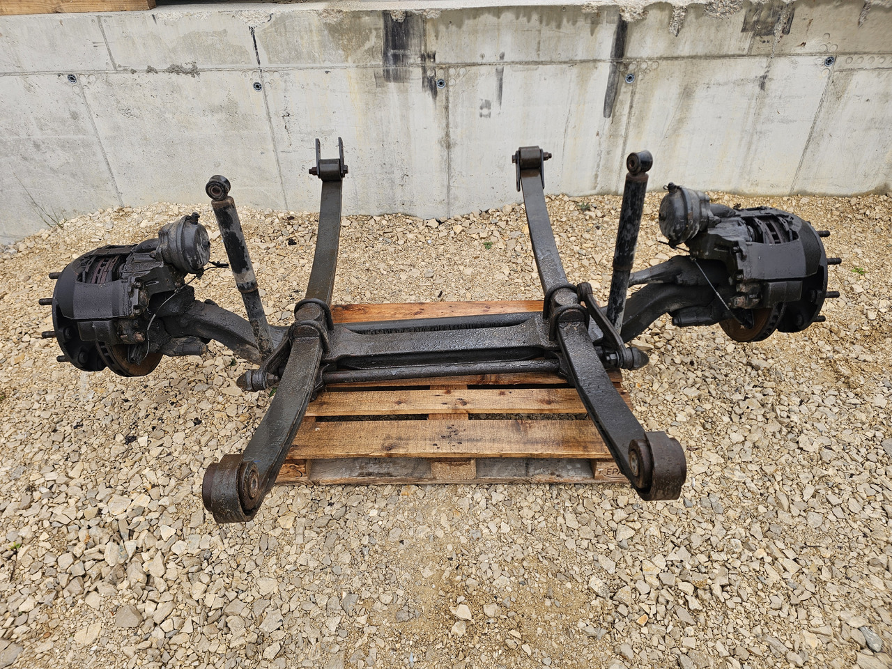RENAULT MAGNUM DXI / COMPLETE FRONT AXLE / HUB SPRING - Etuakseli: kuva RENAULT MAGNUM DXI / COMPLETE FRONT AXLE / HUB SPRING - Etuakseli RENAULT MAGNUM DXI / COMPLETE FRONT AXLE / HUB SPRING - Etuakseli: kuva RENAULT MAGNUM DXI / COMPLETE FRONT AXLE / HUB SPRING - Etuakseli