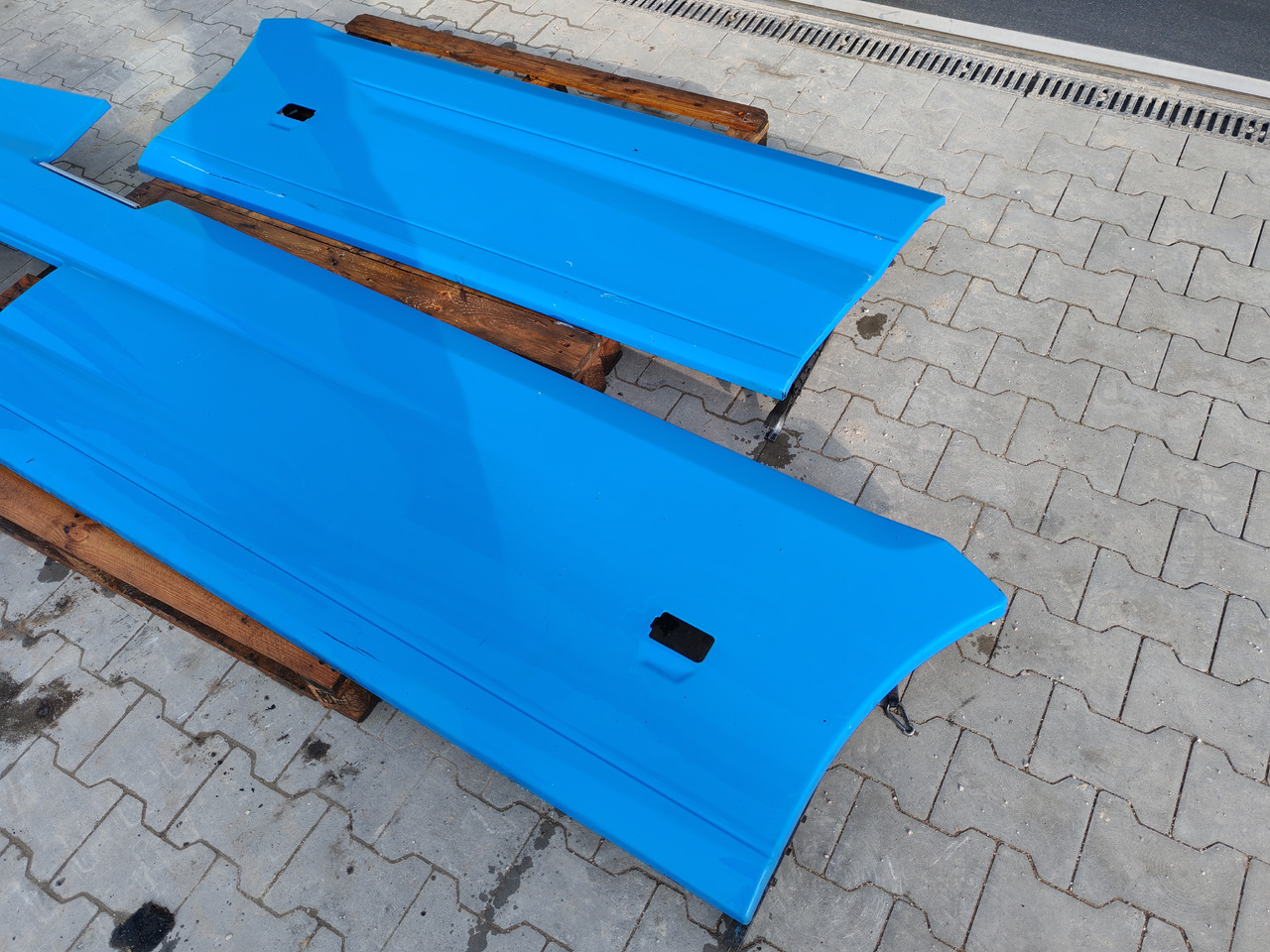 RENAULT RANGE T EURO 6 / SIDE SPOILERS SET - Varaosat: kuva RENAULT RANGE T EURO 6 / SIDE SPOILERS SET - Varaosat RENAULT RANGE T EURO 6 / SIDE SPOILERS SET - Varaosat: kuva RENAULT RANGE T EURO 6 / SIDE SPOILERS SET - Varaosat