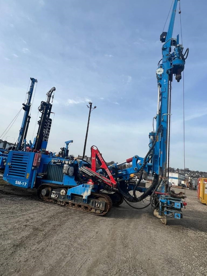 Soilmec SM17 - Paalujuntta: kuva Soilmec SM17 - Paalujuntta Soilmec SM17 - Paalujuntta: kuva Soilmec SM17 - Paalujuntta
