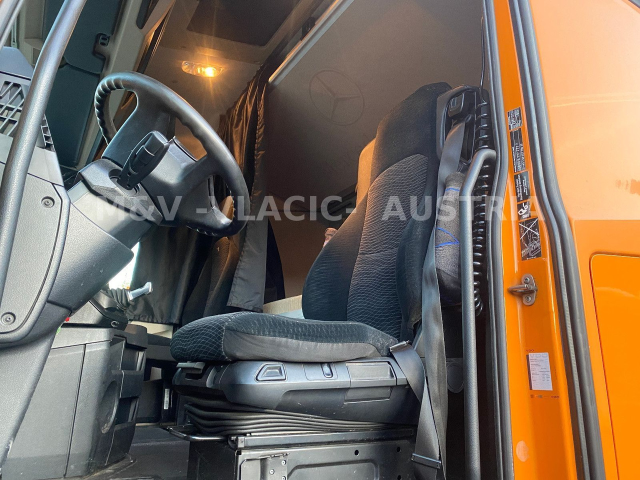 Mercedes-Benz 2542 - Konttialus/ Vaihtokuormatilat kuorma-auto: kuva  Mercedes-Benz 2542 - Konttialus/ Vaihtokuormatilat kuorma-auto Mercedes-Benz 2542 - Konttialus/ Vaihtokuormatilat kuorma-auto: kuva  Mercedes-Benz 2542 - Konttialus/ Vaihtokuormatilat kuorma-auto