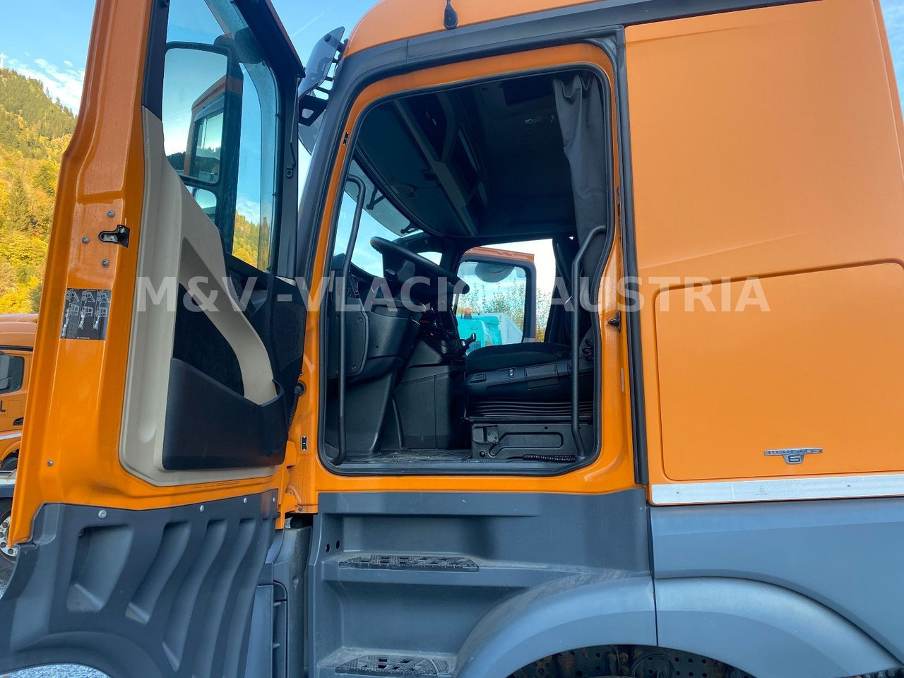 Mercedes-Benz 2542 - Konttialus/ Vaihtokuormatilat kuorma-auto: kuva  Mercedes-Benz 2542 - Konttialus/ Vaihtokuormatilat kuorma-auto Mercedes-Benz 2542 - Konttialus/ Vaihtokuormatilat kuorma-auto: kuva  Mercedes-Benz 2542 - Konttialus/ Vaihtokuormatilat kuorma-auto