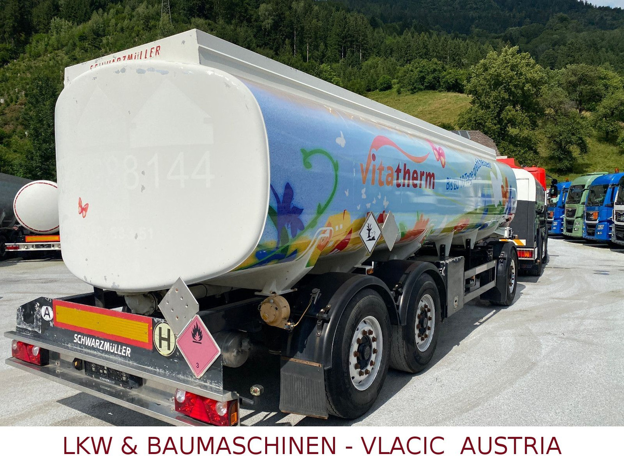 Schwarzmüller Tank ADR Benzin/ Diesel 23430Liter - Säiliöperävaunu: kuva Schwarzmüller Tank ADR Benzin/ Diesel 23430Liter - Säiliöperävaunu Schwarzmüller Tank ADR Benzin/ Diesel 23430Liter - Säiliöperävaunu: kuva Schwarzmüller Tank ADR Benzin/ Diesel 23430Liter - Säiliöperävaunu