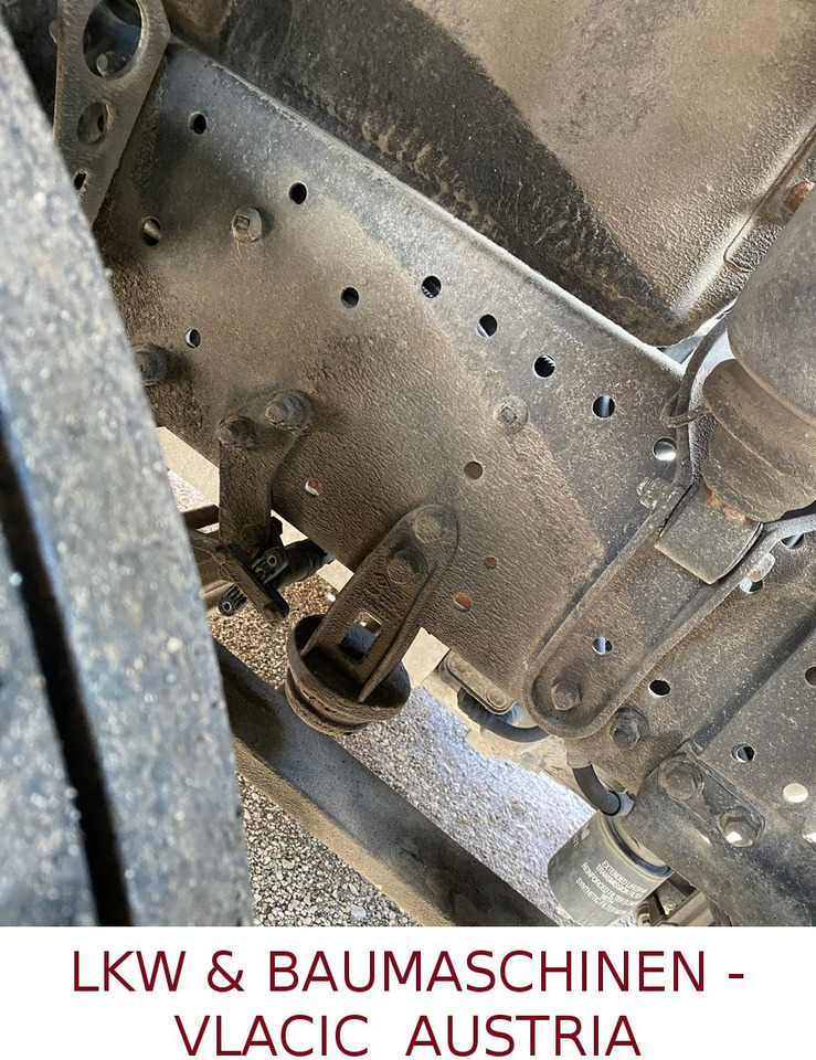 Vetopöytäauto MAN TGX 18.420 MAN TGX 18.420 (450000 Km): kuva Vetopöytäauto MAN TGX 18.420 MAN TGX 18.420 (450000 Km)