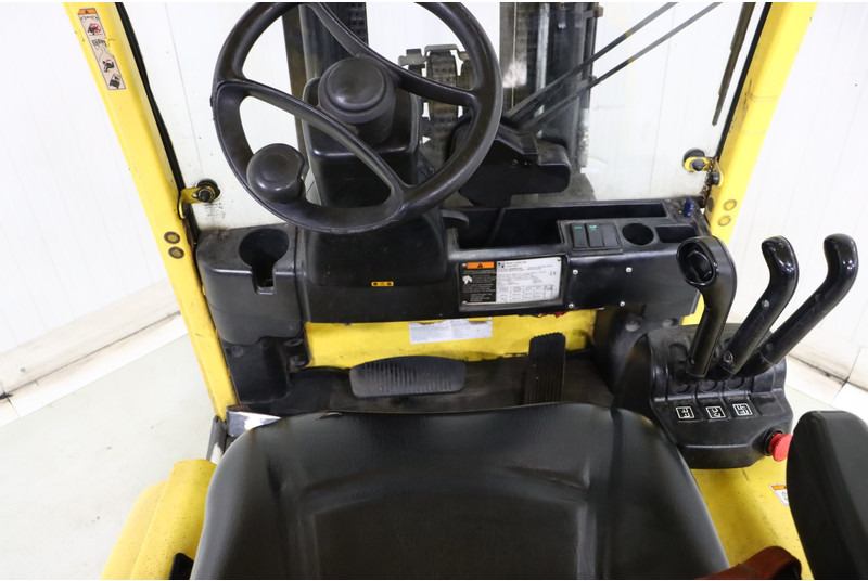 Hyster J2.0XN - Sähkötrukki: kuva Hyster J2.0XN - Sähkötrukki Hyster J2.0XN - Sähkötrukki: kuva Hyster J2.0XN - Sähkötrukki