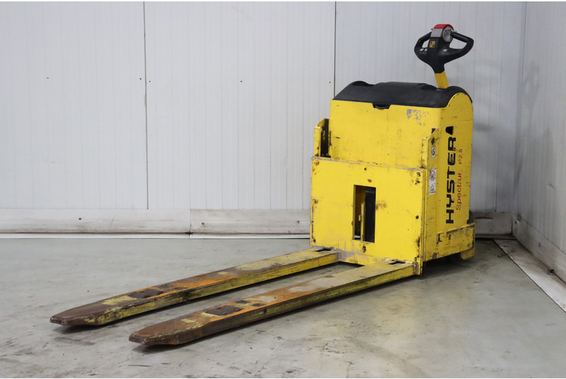 Hyster P2.5 - Haarukkavaunu: kuva Hyster P2.5 - Haarukkavaunu Hyster P2.5 - Haarukkavaunu: kuva Hyster P2.5 - Haarukkavaunu
