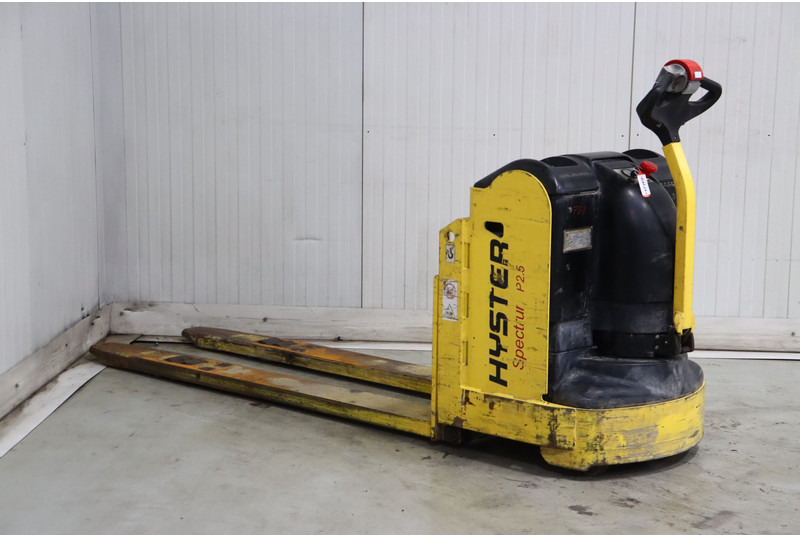 Hyster P2.5 - Haarukkavaunu: kuva Hyster P2.5 - Haarukkavaunu Hyster P2.5 - Haarukkavaunu: kuva Hyster P2.5 - Haarukkavaunu
