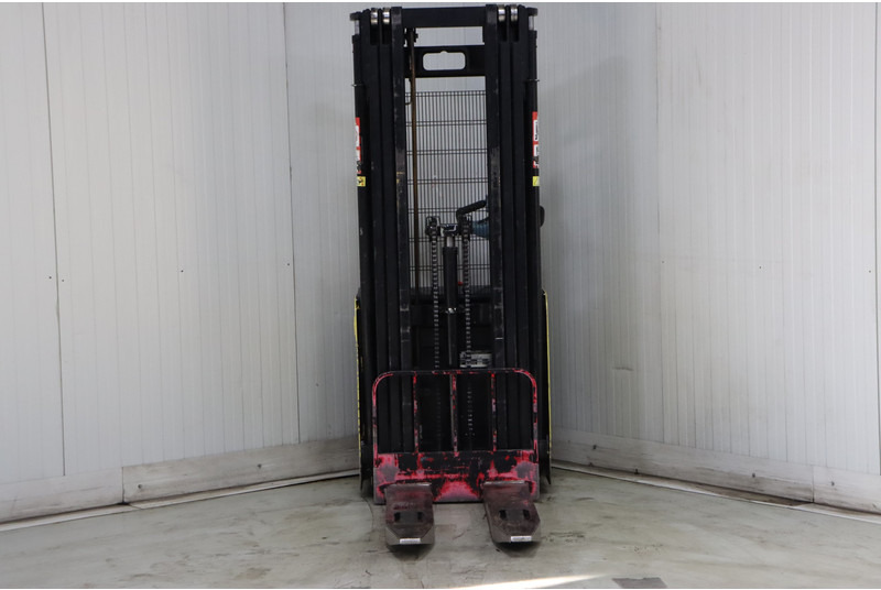 Hyster S1.4-46 - Pinoamistrukki: kuva Hyster S1.4-46 - Pinoamistrukki Hyster S1.4-46 - Pinoamistrukki: kuva Hyster S1.4-46 - Pinoamistrukki