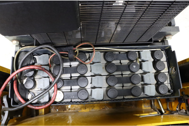Pinoamistrukki Komatsu CNI 14: kuva Pinoamistrukki Komatsu CNI 14 Pinoamistrukki Komatsu CNI 14: kuva Pinoamistrukki Komatsu CNI 14