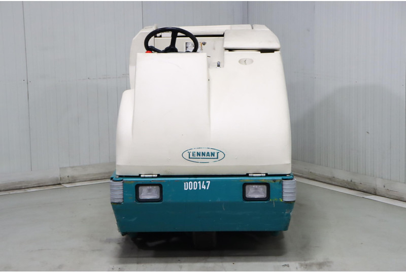 TENNANT 7300E - Lakaisuauto: kuva TENNANT 7300E - Lakaisuauto TENNANT 7300E - Lakaisuauto: kuva TENNANT 7300E - Lakaisuauto