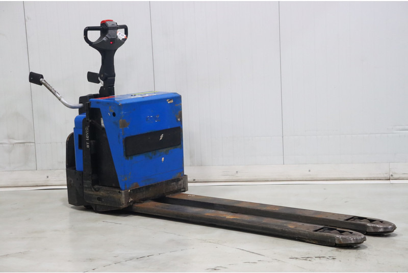 Toyota LPE200/8 - Haarukkavaunu: kuva Toyota LPE200/8 - Haarukkavaunu Toyota LPE200/8 - Haarukkavaunu: kuva Toyota LPE200/8 - Haarukkavaunu