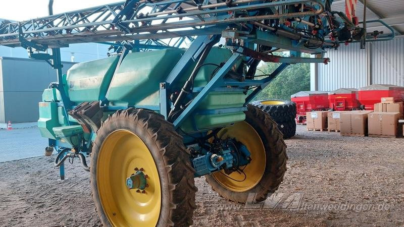 Berthoud MAXA 40 AX 24 - Hinattava kasvinsuojeluruisku: kuva Berthoud MAXA 40 AX 24 - Hinattava kasvinsuojeluruisku Berthoud MAXA 40 AX 24 - Hinattava kasvinsuojeluruisku: kuva Berthoud MAXA 40 AX 24 - Hinattava kasvinsuojeluruisku