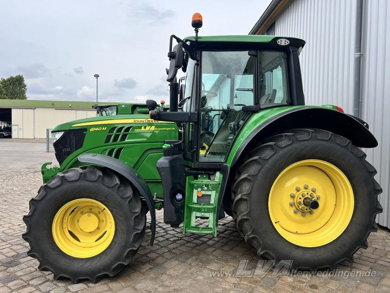 John Deere 6140M - Traktori: kuva John Deere 6140M - Traktori John Deere 6140M - Traktori: kuva John Deere 6140M - Traktori