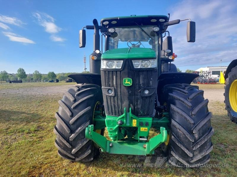 John Deere 7290R E23 PowerShift - Traktori: kuva John Deere 7290R E23 PowerShift - Traktori John Deere 7290R E23 PowerShift - Traktori: kuva John Deere 7290R E23 PowerShift - Traktori