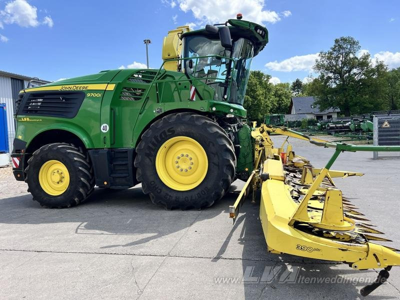 John Deere 9700i - Itsekulkeva silppuri: kuva John Deere 9700i - Itsekulkeva silppuri John Deere 9700i - Itsekulkeva silppuri: kuva John Deere 9700i - Itsekulkeva silppuri
