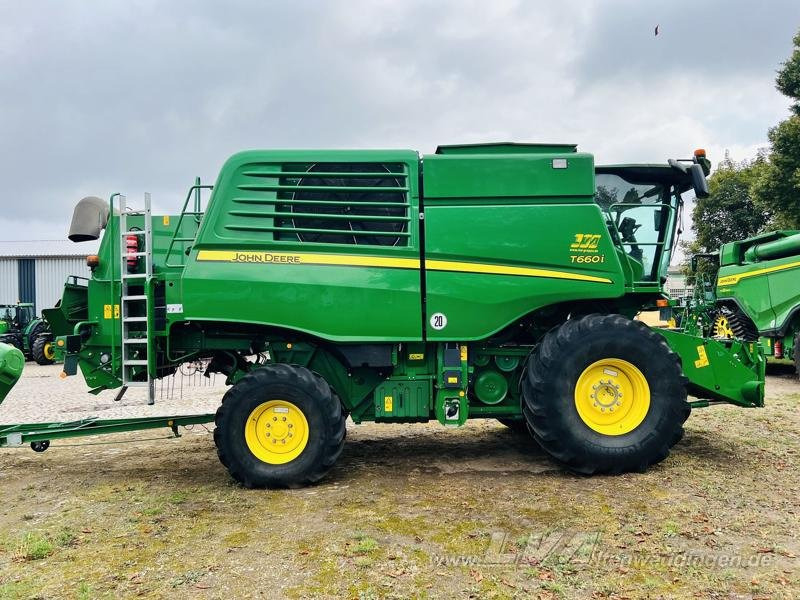John Deere T660 - Leikkuupuimuri: kuva John Deere T660 - Leikkuupuimuri John Deere T660 - Leikkuupuimuri: kuva John Deere T660 - Leikkuupuimuri