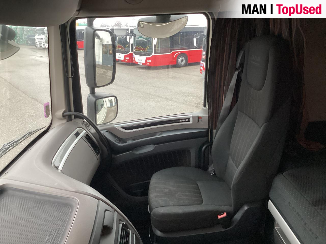 DAF FT XF 480 SSC - Vetopöytäauto: kuva DAF FT XF 480 SSC - Vetopöytäauto DAF FT XF 480 SSC - Vetopöytäauto: kuva DAF FT XF 480 SSC - Vetopöytäauto