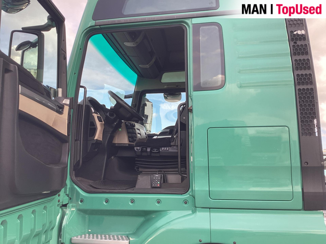 MAN TGX 18.510 4X2 BLS - Vetopöytäauto: kuva MAN TGX 18.510 4X2 BLS - Vetopöytäauto MAN TGX 18.510 4X2 BLS - Vetopöytäauto: kuva MAN TGX 18.510 4X2 BLS - Vetopöytäauto