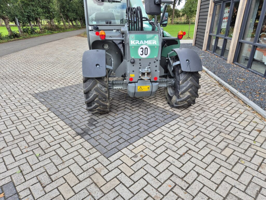 KRAMER KT276 - Kurottaja: kuva KRAMER KT276 - Kurottaja KRAMER KT276 - Kurottaja: kuva KRAMER KT276 - Kurottaja